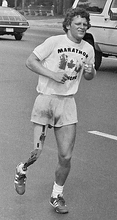 Terry Fox při Maratonu naděje; Toronto, Kanada, 12. červenec 1980