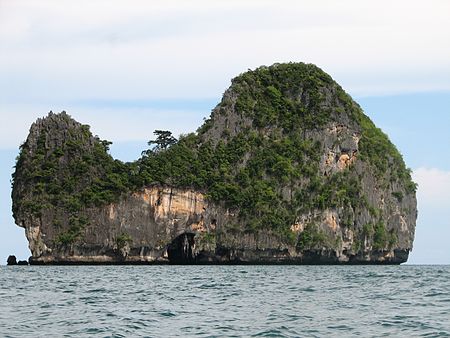 Fail:Thailand_06_-_40_Railay_(158632937).jpg