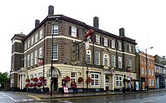 Der rote Löwe, Chipping Barnet (früher Felix & Ferkin) .jpg