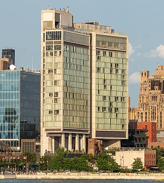 <span class="mw-page-title-main">The Standard, High Line</span> Hotel in New York City