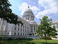 The Wisconsin State Capitol in July.JPG