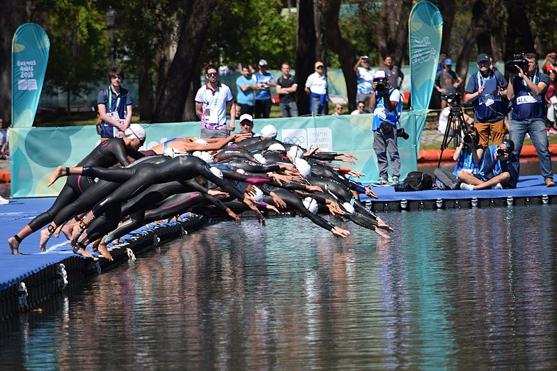 File:Triathlon Girls YOG18 07-10-2018 (037).jpg