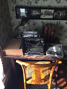 The museum displays original items owned by Thurber, including this Underwood typewriter. Typewriter in Thurber's Office.jpg