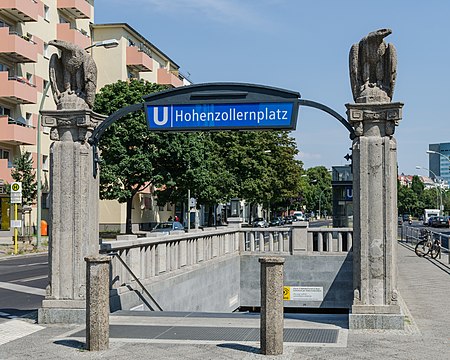 U Bahnhof Hohenzollernplatz Entry