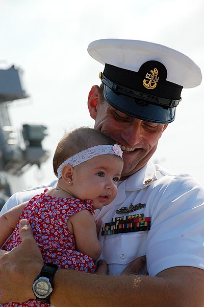 File:US Navy 100806-N-5292M-850 Chief Fire Controlman Kevin Prouty greets his niece during a homecoming celebration for the guided-missile destroyer USS Barry (DDG 52).jpg