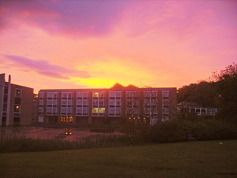 File:Van Mildert Sun rise.JPG