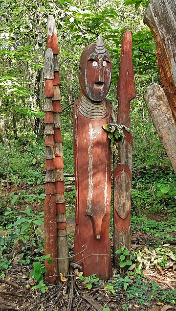 Waka (sculpture)