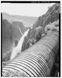 Wood stave pipe on wood cradle east of tunnel no. 7 - Ogden Canyon Conduit, Ogden, Weber County, UT HAER UTAH,29-OGCA,2-12.tif