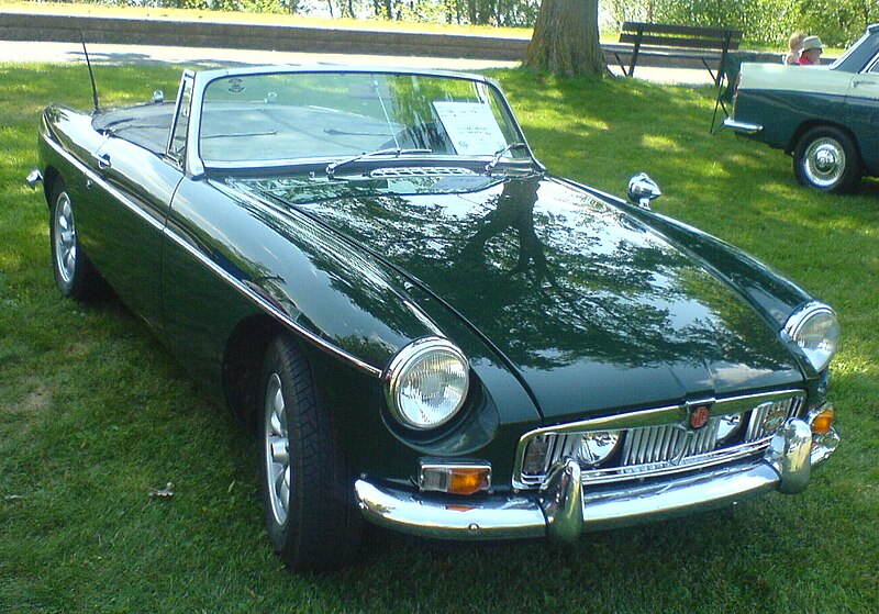 File:'66 MG MGB (Ottawa British Car Show '10).jpg