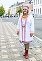 Женщина-мари в народном костюме