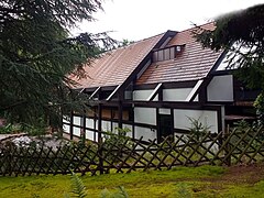 01-Wiki-Ryumonji-Dortoire-Dojo-HDR.jpg