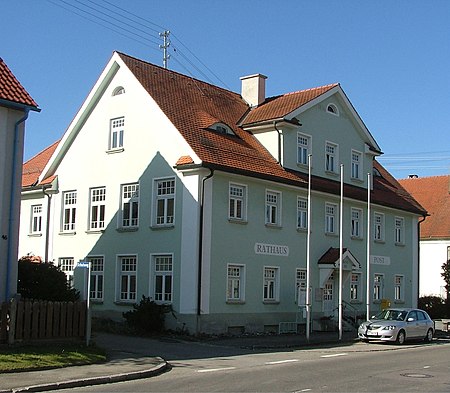 1836 1911 jüdische Schule,1911 1983 Gemeindeschule,heute Rathaus panoramio