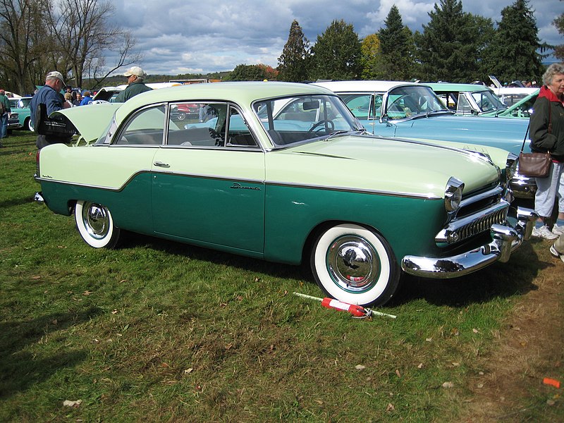 File:1955 Willys Bermuda.jpg