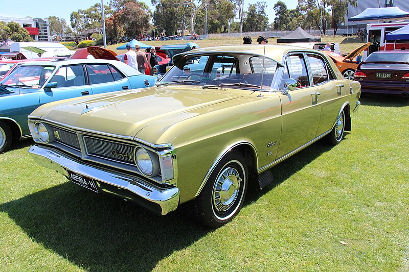 File:1970-72 XY Fairmont Limelight==.JPG