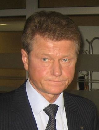 <span class="mw-page-title-main">Rolandas Paksas</span> Lithuanian politician; President from 2003 until impeached in 2004