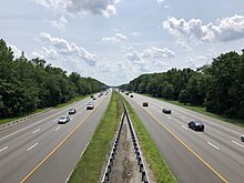 Interstate 295 in Cherry Hill 2021-07-15 14 15 02 View south along Interstate 295 (Camden Freeway) from the overpass for Chapel Avenue in Cherry Hill Township, Camden County, New Jersey.jpg