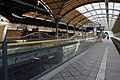 2361viki Dworzec Główny po remoncie. Szklane balustrady . Foto Barbara Maliszewska.jpg