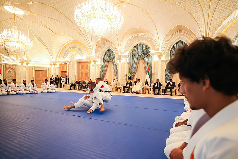 File:27 10 2019 Encontro com atletas brasileiros e emiráticos de jiu-jitsu (48968507747).jpg