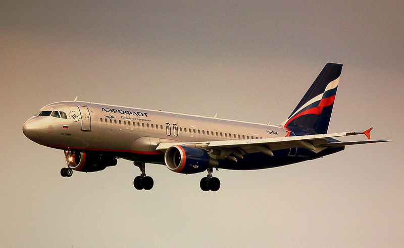 File:AEROFLOT AIRBUS A320 DUSSELDORF GERMANY APRIL 2012 (7092891367).jpg