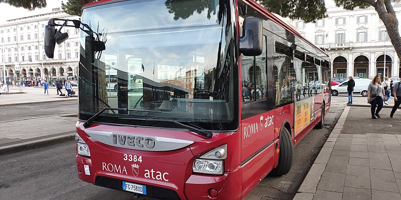 File:ATAC Iveco Bus Urbanway (3384).jpg