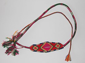 Fronde ou lacet ou bracelet en alpaga teinté (Pérou)