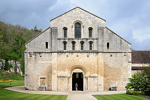 L'église de l'abbaye de Fontenay (Bourgogne-Franche-Comté). (définition réelle 4 288 × 2 848)
