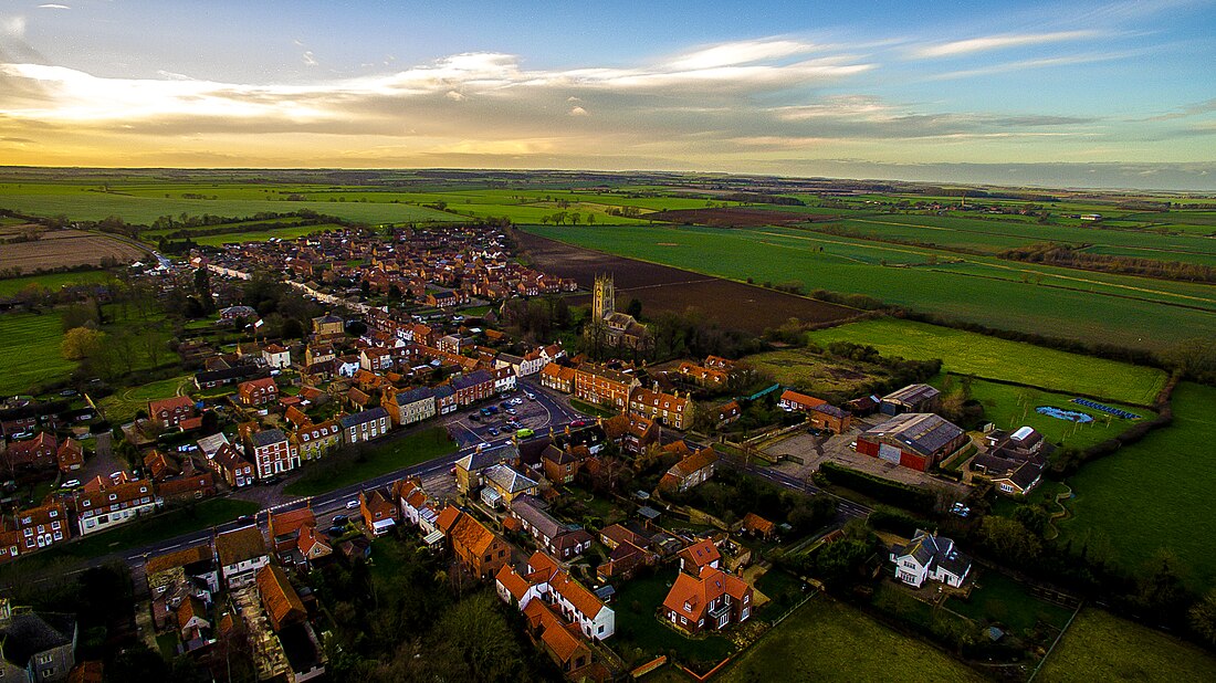 File:Aerial View Of Folkingham.jpg