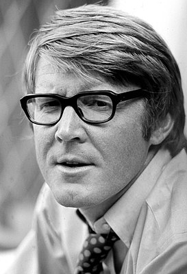 Alan Bennett 2 Allan Warren.jpg