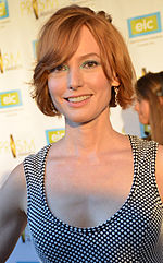 Gambar mini seharga Alicia Witt