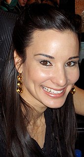 Alison Becker portrays Shauna Malwae-Tweep, the only non-regular character to appear in all seven seasons. AlisonBecker06.jpg