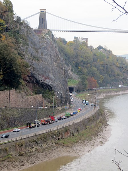 File:Avon Gorge from edge of Leigh Woods - Nov 2013 - panoramio.jpg