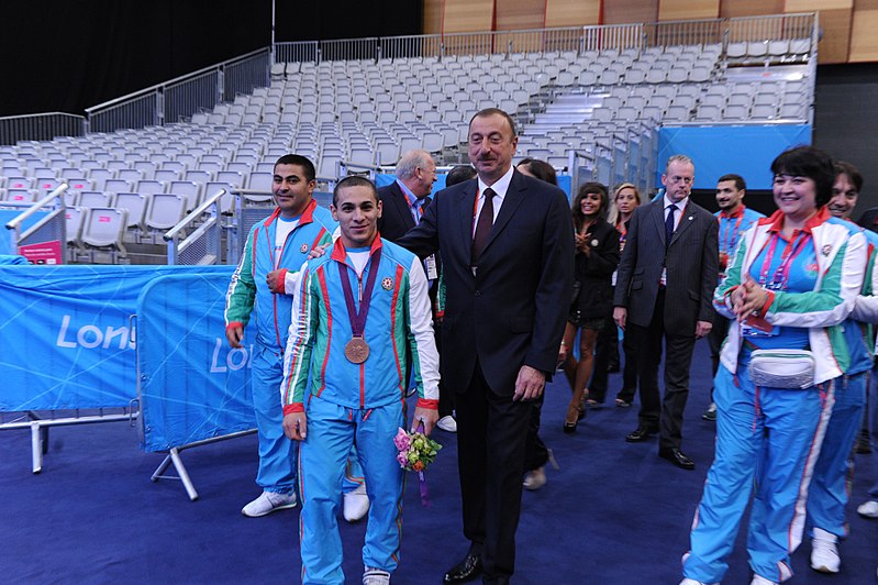 File:Azerbaijani athlete Valentine Khristov won bronze in the weightlifting competition of the 2012 London Olympic Games 3.jpg