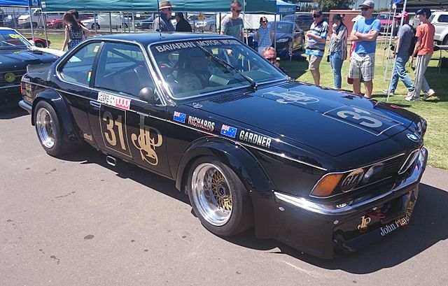 Richards drove a BMW 635 CSi in the Group C Touring Car category from 1982 to 1984