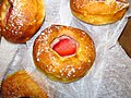 B patisserie Sugar Brioche Tart with Strawberry (31502973376).jpg