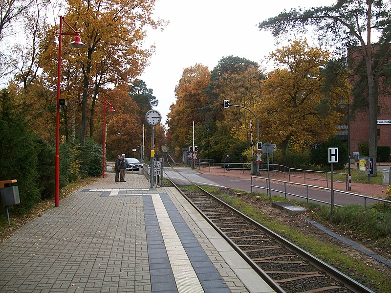 File:Bahnübergang - panoramio (5).jpg