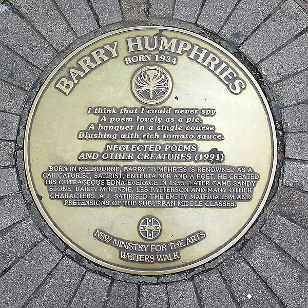 File:Barry Humphries Sydney Writers Walk plaque.jpg