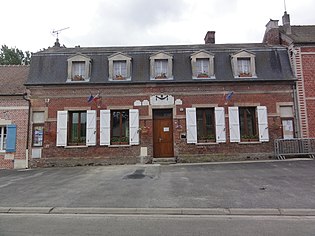 Bazicourt (Oise) Mairie.JPG