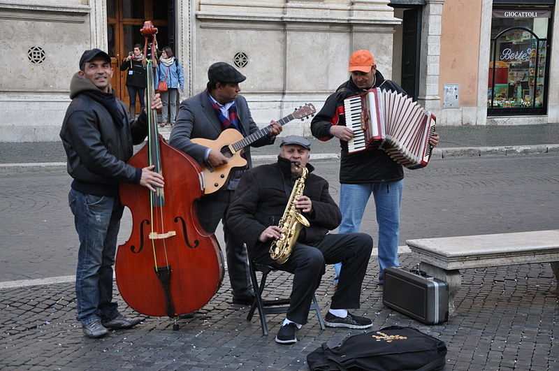 File:Benfoto-Roma2013-208.jpg