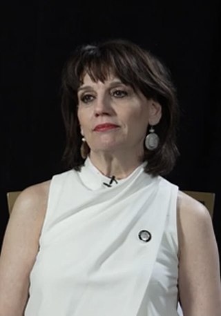 <span class="mw-page-title-main">Beth Leavel</span> American actress