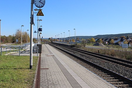 Bf Neue Schenke, Bahnsteige