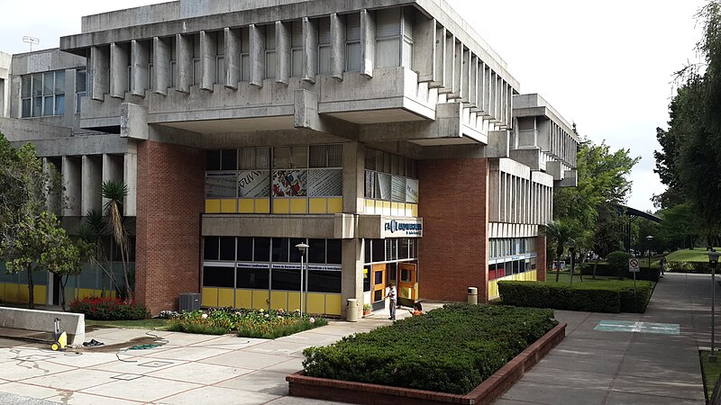 File:Biblioteca Landivariana.jpg