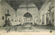Intérieur de l'église Saint-Pierre, carte postale de 1912.