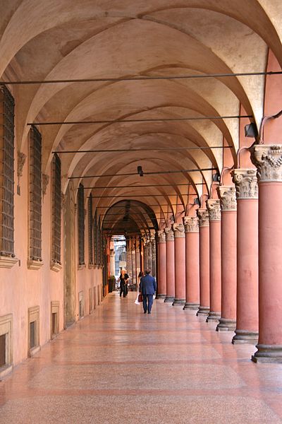 File:Bologna 2010-10.jpg