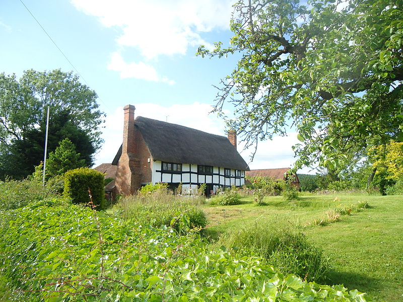 File:Brewers Cottage Forthampton.JPG