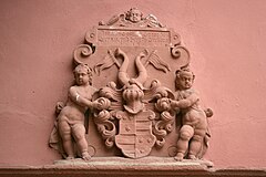 Erbachisches Wappen über dem Eingang