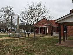 Charles City, 2017, showing the Confederate monument and the historic courthouse.
