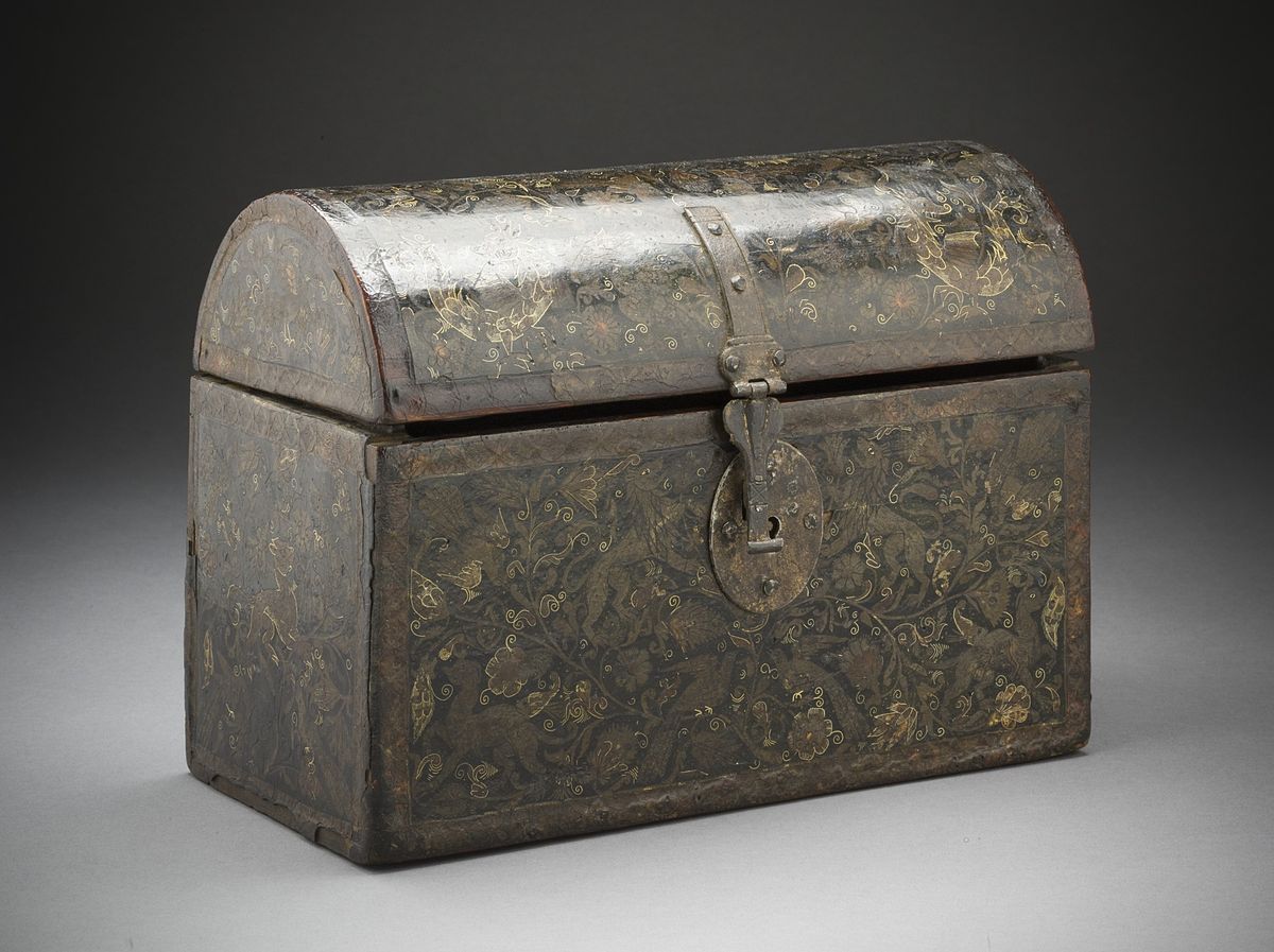 Page chest. Сундук арт. 17th Century Chest. Coffre a gaz. Japanese Chest 17th Century.