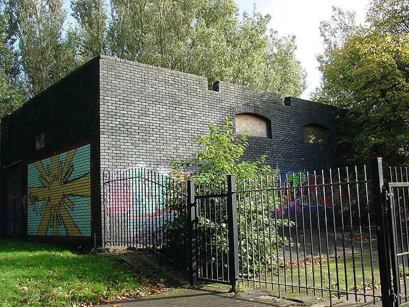 File:China Street Community Play Centre, Liverpool.JPG