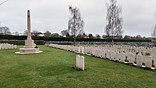 Cimetière militaire britannique, rozszerzenie cmentarza komunalnego Albert 3.jpg