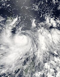 ルソン島に接近する台風第2号